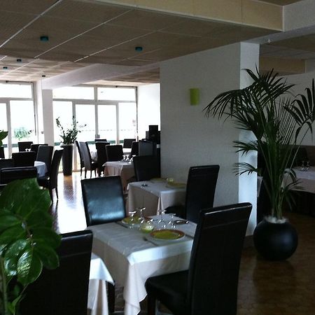 Hotel Les Ondines Les Hauts-d'Anjou Esterno foto